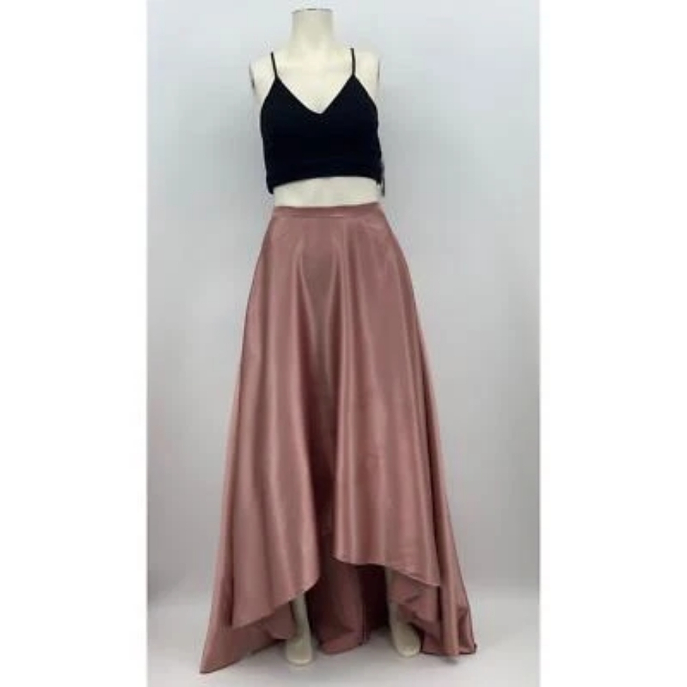 Sequin Hearts Mauve Satin & Black Lace Two-Piece Gown | Size 5
